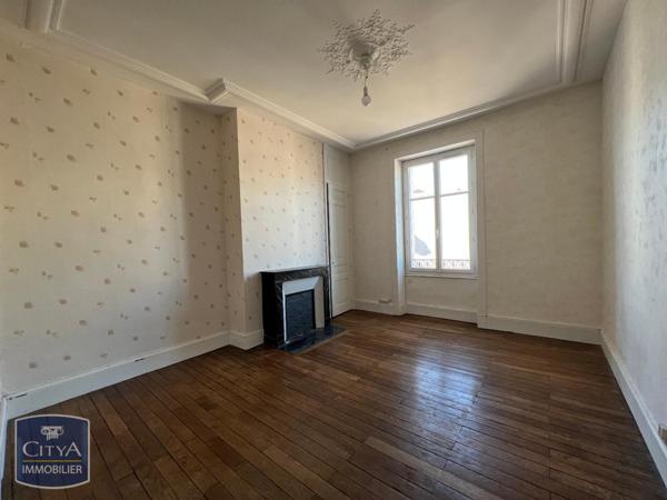 Appartement à louer 5 pièces 111.15m²