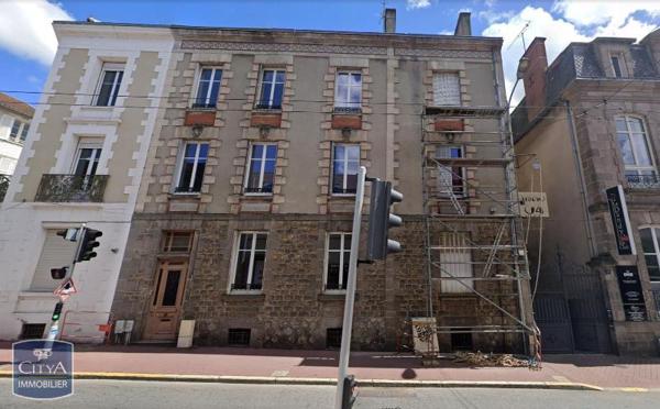 Appartement à louer 5 pièces 111.15m²