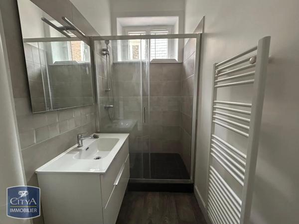 Appartement à louer 5 pièces 110.38m² Limoges (87000)