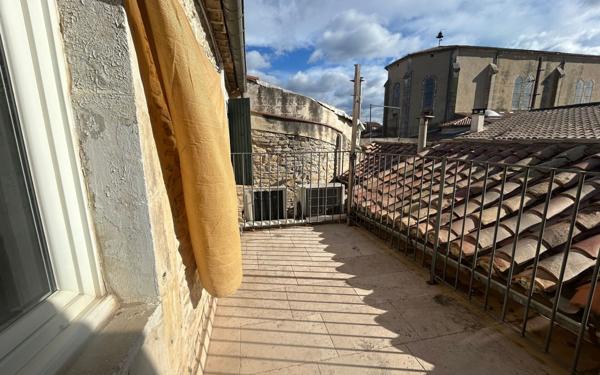 Maison à louer    3 pièces • 118 m2 Marguerittes