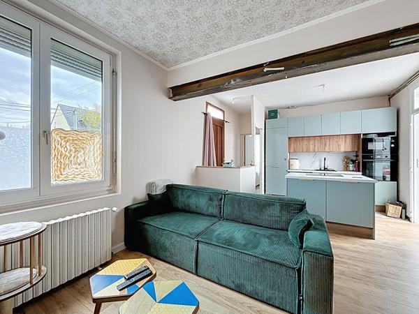 A VENDRE Maison Angers St Leonard/Les Justices-garage-jardin