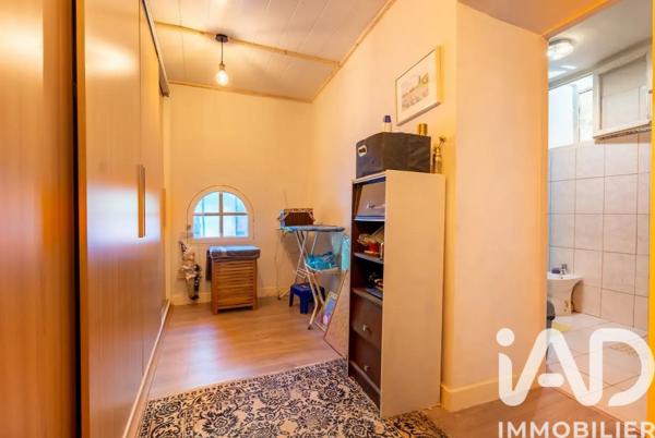 Maison à vendre 6 pièces 239 m² Saignon