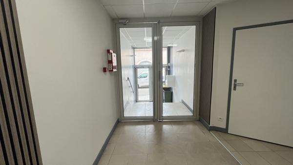 À vendre : Ensemble immobilier tertiaire de 1 090 m² avec parking privatif- Hyper centre Orléans (Loiret - 45)