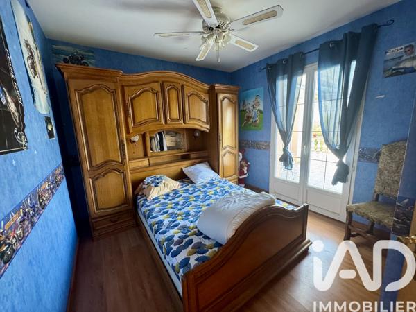 Maison à vendre 7 pièces 170 m² Mosnac-Saint-Simeux