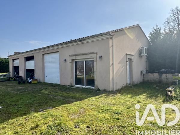 Maison à vendre 7 pièces 170 m² Mosnac-Saint-Simeux