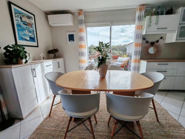 LA HAYE-FOUASSIERE, APPARTEMENT 92 m2, 3 chambres, terrasse... au bord de la Sèvre Nantaise !