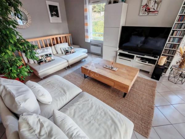 LA HAYE-FOUASSIERE, APPARTEMENT 92 m2, 3 chambres, terrasse... au bord de la Sèvre Nantaise !