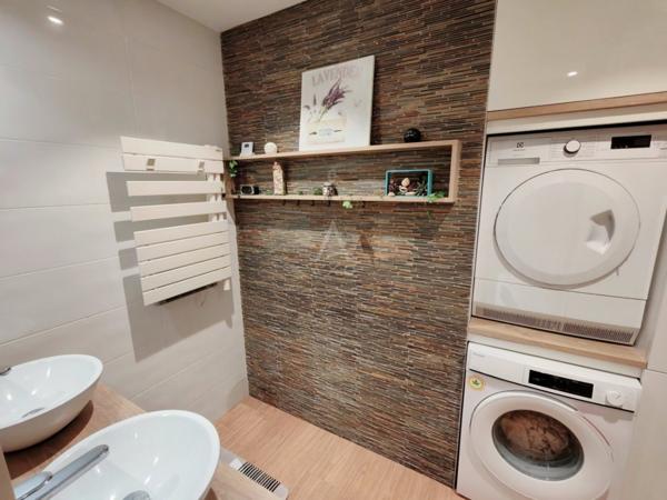 LA HAYE-FOUASSIERE, APPARTEMENT 92 m2, 3 chambres, terrasse... au bord de la Sèvre Nantaise !