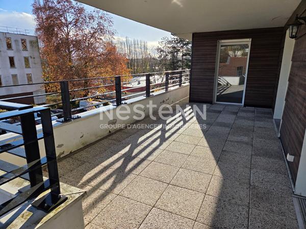 Vente Appartement Palaiseau 5 pièce(s) 95m2 en dernier étage avec terrasse et parking