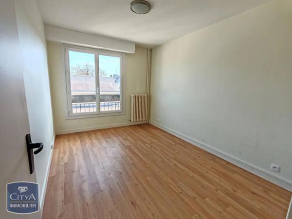 Appartement à louer 3 pièces 71.5m²