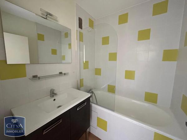 Appartement à louer 3 pièces 71.5m²