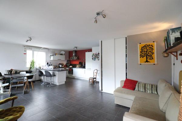 Eybens (38320) Eybens, au calme, T3/T4 avec terrasse sur parc arboré