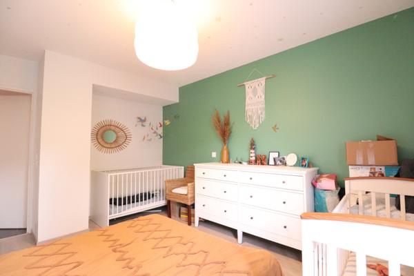 Eybens (38320) Eybens, au calme, T3/T4 avec terrasse sur parc arboré