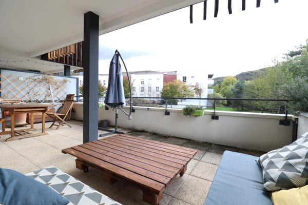 Eybens (38320) Eybens, au calme, T3/T4 avec terrasse sur parc arboré