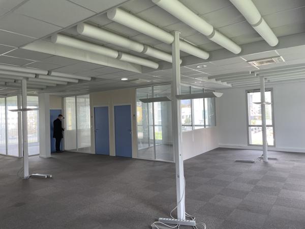 Bureaux à louer - 298 à 1760 m2 - Saint-Herblain proche Atlantis