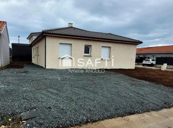 Maison 3 Chambres et un bureau