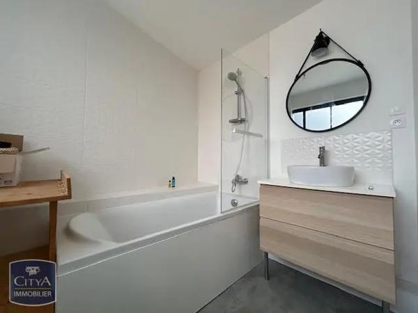 Maison à louer 3 pièces 69.26m² Nantes (44000)