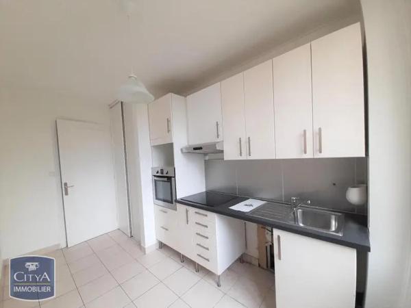 Appartement à louer 3 pièces 74.41m² Lyon 7e Arrondissement (69007)