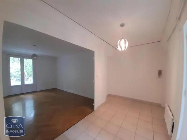Appartement à louer 3 pièces 74.41m² Lyon 7e Arrondissement (69007)