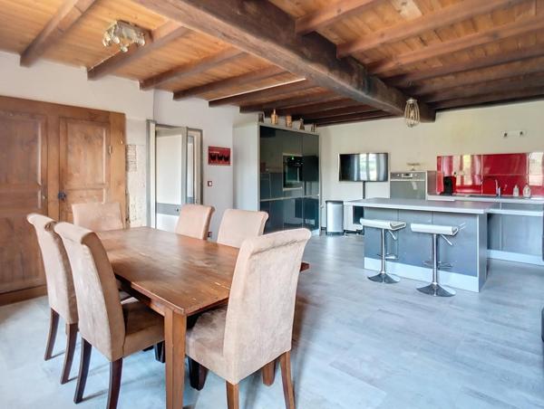 Propriété composée de 3 gîtes, environnement calme