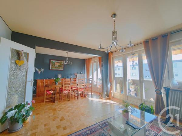 Appartement à vendre  4 pièces - 80 m2 HOENHEIM - 67