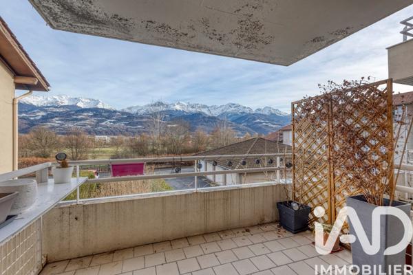 Appartement à vendre 3 pièces 74 m² Crolles