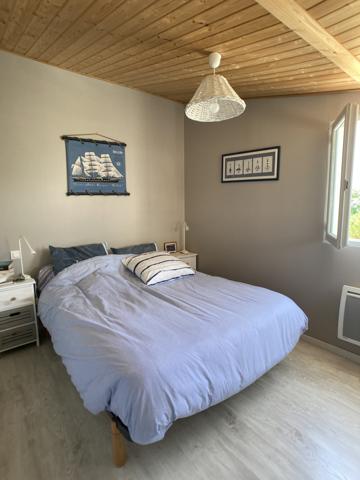 Maison 3 chambres avec piscine, emplacement idéal!