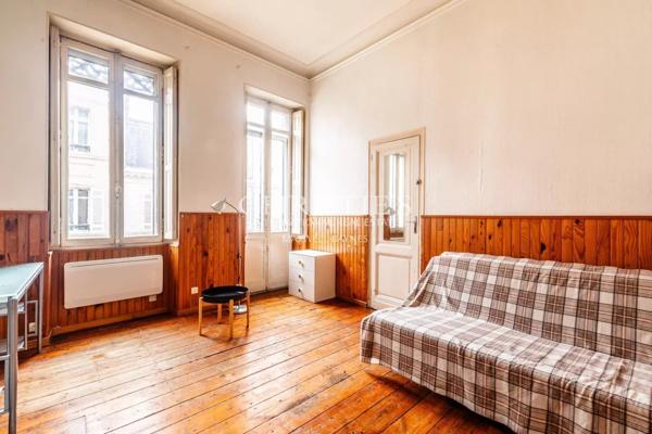 Croix de Seguey – Hotel Particulier, garage, jardin et ascenseur