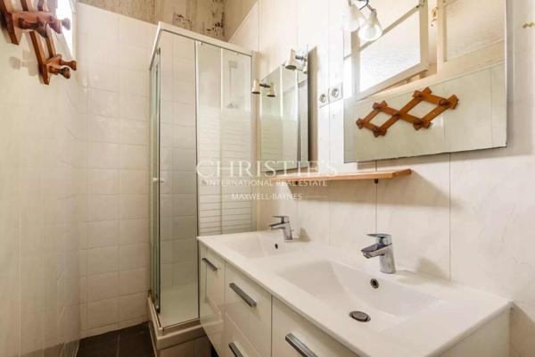 Croix de Seguey – Hotel Particulier, garage, jardin et ascenseur