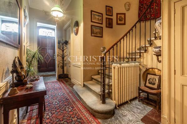 Croix de Seguey – Hotel Particulier, garage, jardin et ascenseur