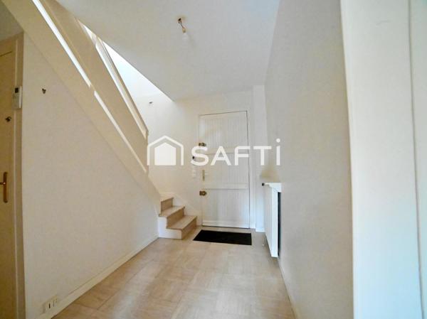 Maison T6 proche de tout - Cadre verdoyant