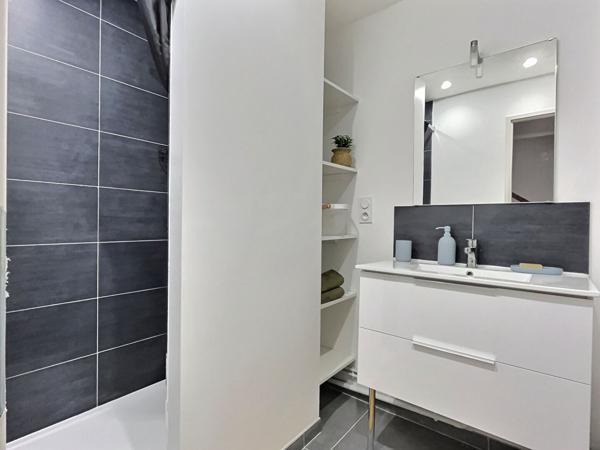 Chambre meublée en colocation maison centre ville Ambérieu