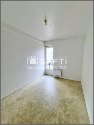 Maison semi mitoyenne ,3 chambres