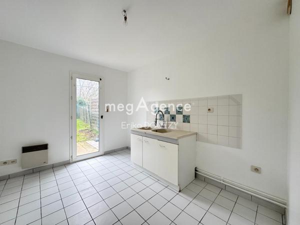 Maison à CHEMILLE-EN-ANJOU, 49120 - 5 pièces 85m²