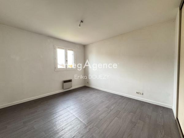Maison à CHEMILLE-EN-ANJOU, 49120 - 5 pièces 85m²