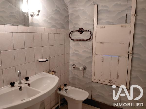 Maison à vendre 7 pièces 189 m² Fontenay-le-Comte