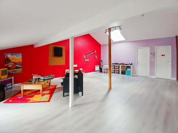 Maison Geste 8 pièce(s) 225.24 m2