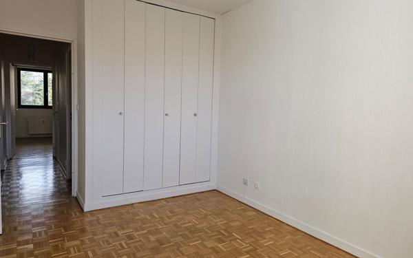Appartement à vendre    3 pièces • 68,60 m2 Saint-Étienne