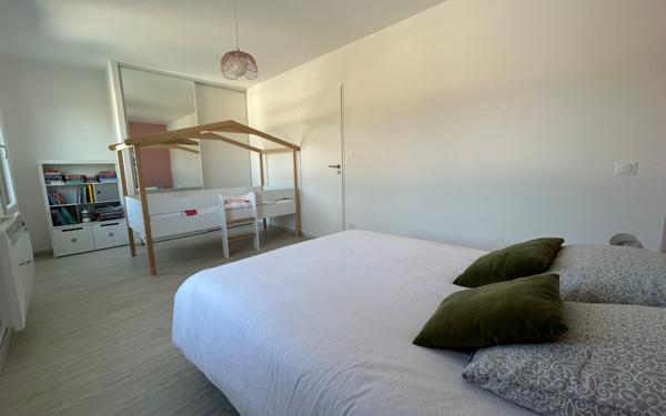 Maison à vendre    5 pièces •  Royan