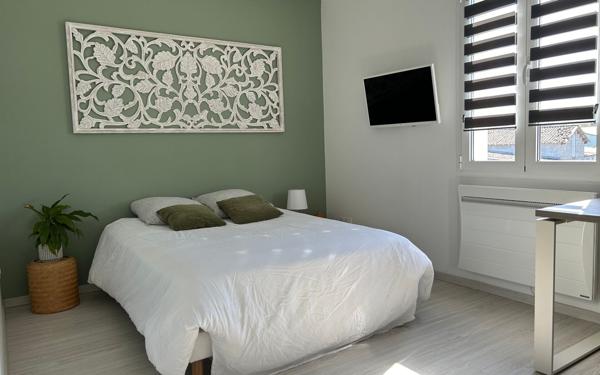 Maison à vendre    5 pièces •  Royan