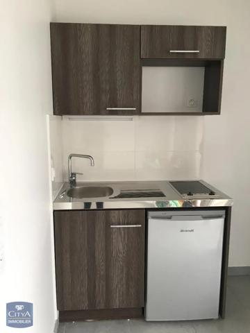 Appartement à louer 1 pièce 35.7m² Bron (69500)