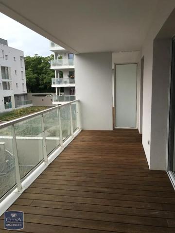 Appartement à louer 1 pièce 35.7m² Bron (69500)