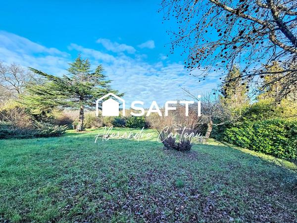 Charmante traditionnelle sur 2500 m² de terrain