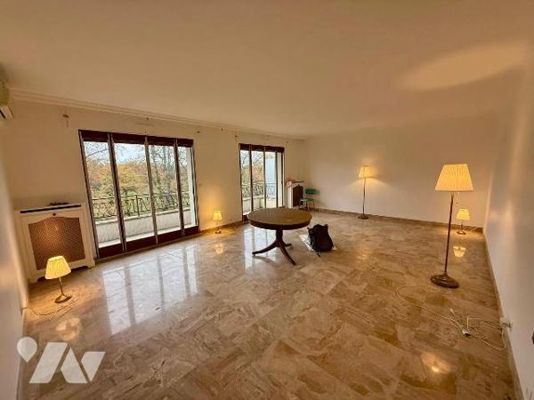 Appartement 2ch sur le bois de Vincennes