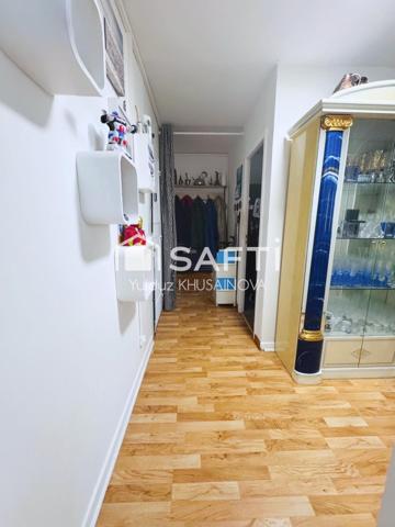 BEL APPARTEMENT T4 DE 83 M²