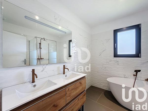 Maison à vendre 5 pièces 140 m² Mazan