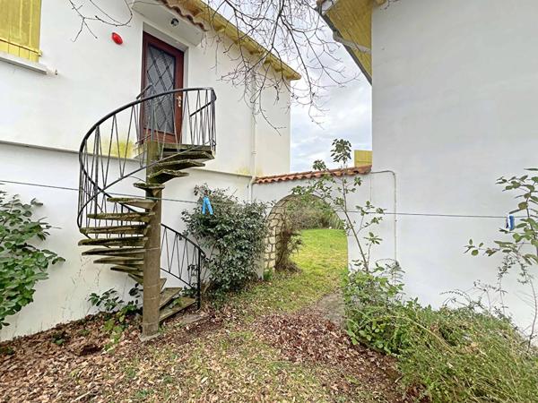 MAISON à SAINT PALAIS SUR MER