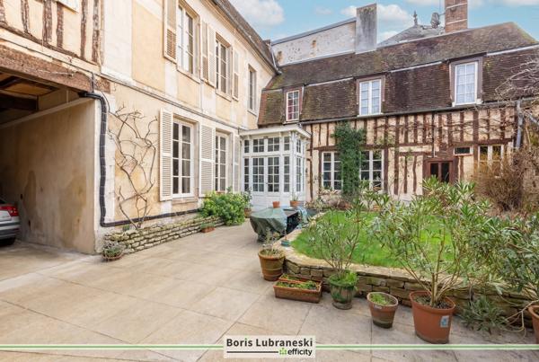 Maison 12 pièces - 306 m² Bien prestige