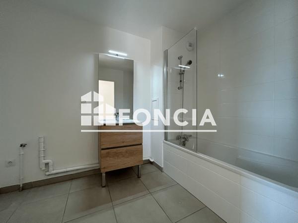 Location Appartement 3 pièces 66.6 m² - AVENUE DE BOLLAERT Lens 62300