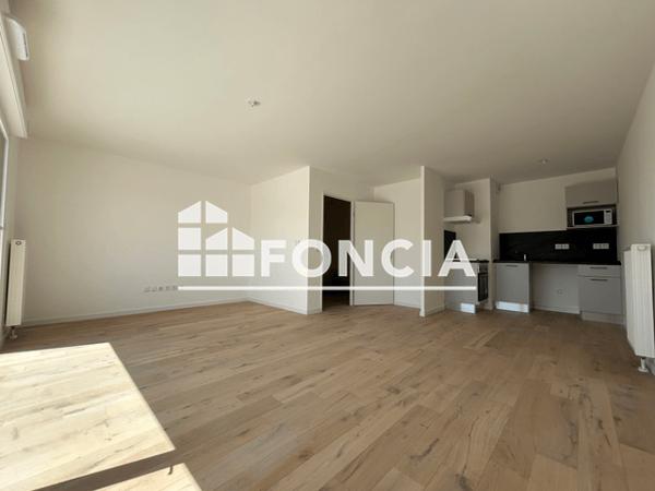 Location Appartement 3 pièces 66.6 m² - AVENUE DE BOLLAERT Lens 62300